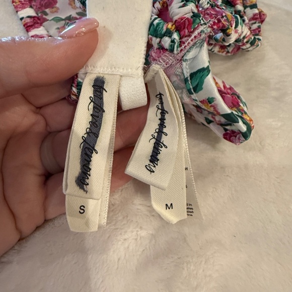 New! For Love and Lemons Heart Bloom 2 pc Set 31310 - Picture 15 of 16